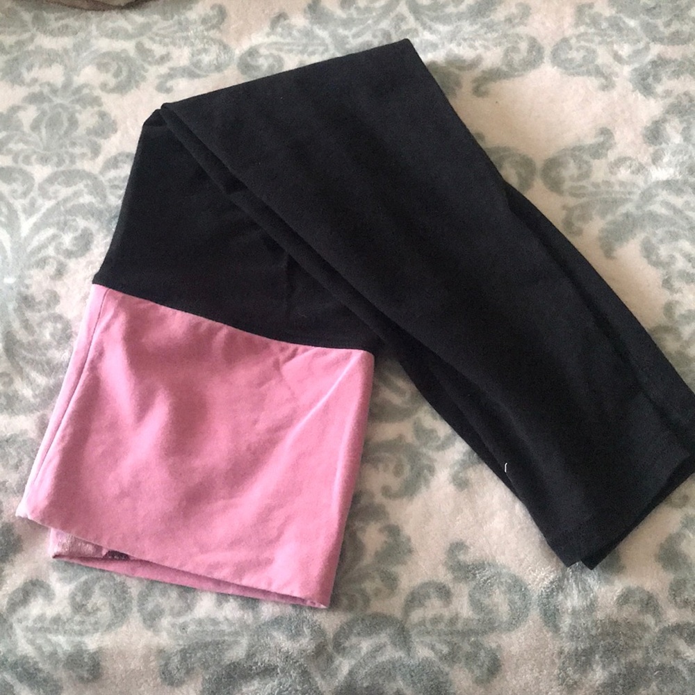 Used PINK yoga fold over Capri